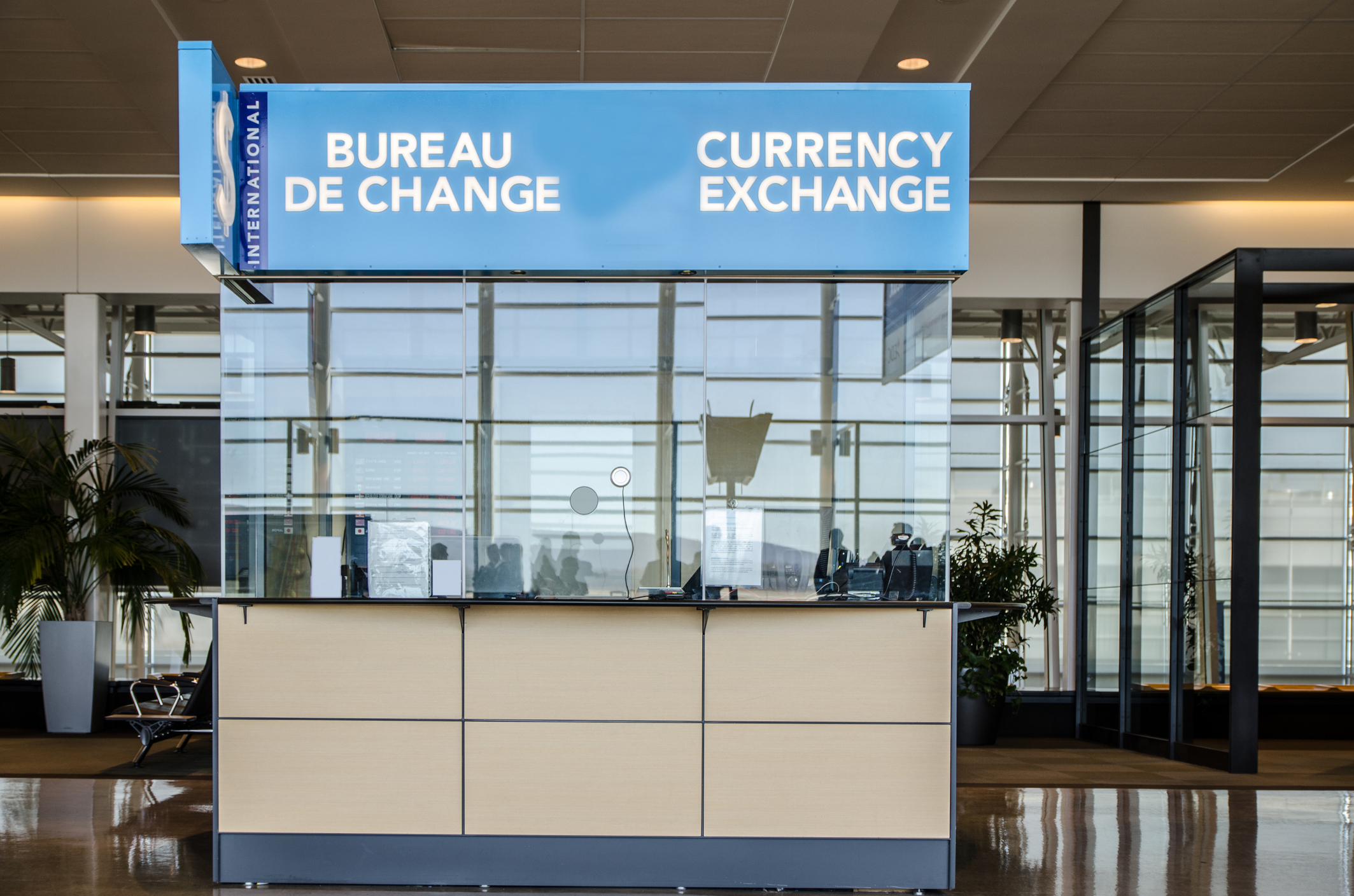 Airport and mall exchange counters